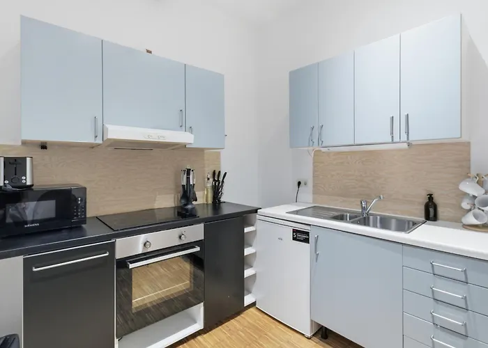 Close To Stadthalle I 5 Min To Lugner * Vienna