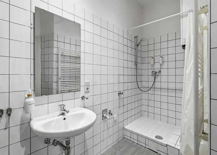 Close To Stadthalle I 5 Min To Lugner Vienna